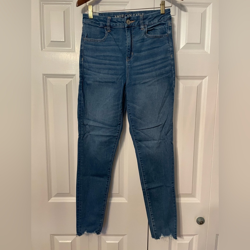 American Eagle Outfitters Medium Blue Curvy High Rise Jegging